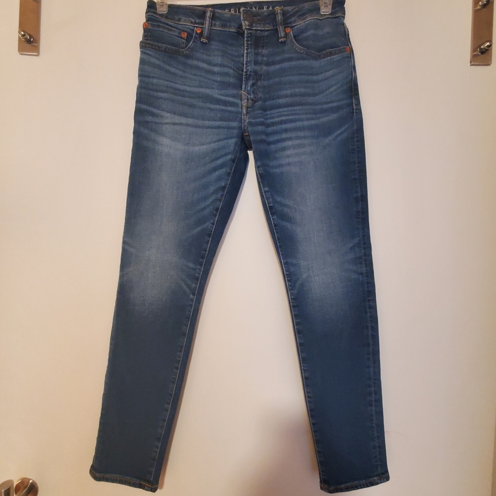 American Eagle Airflex + Athletic skinny Jeans (like new)
